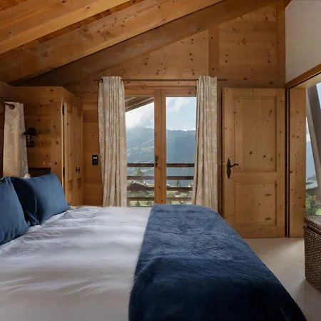 Jenna - By Emerald Шале Вербье