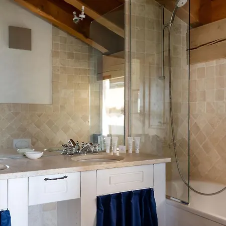 Шале Jenna - By Emerald Вербье