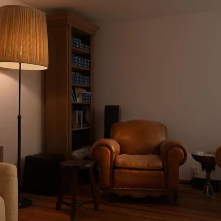 Jenna - By Emerald Alpehytte *