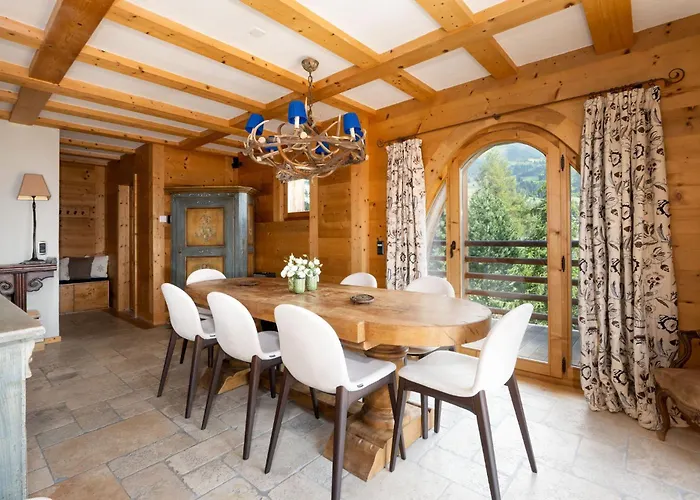 Alpehytte Jenna - By Emerald