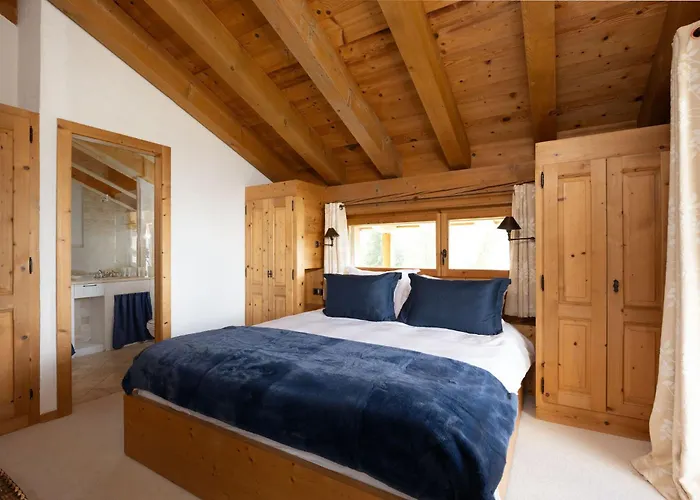 Jenna - By Emerald Alpehytte *