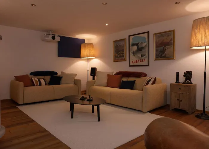 Alpehytte Jenna - By Emerald *